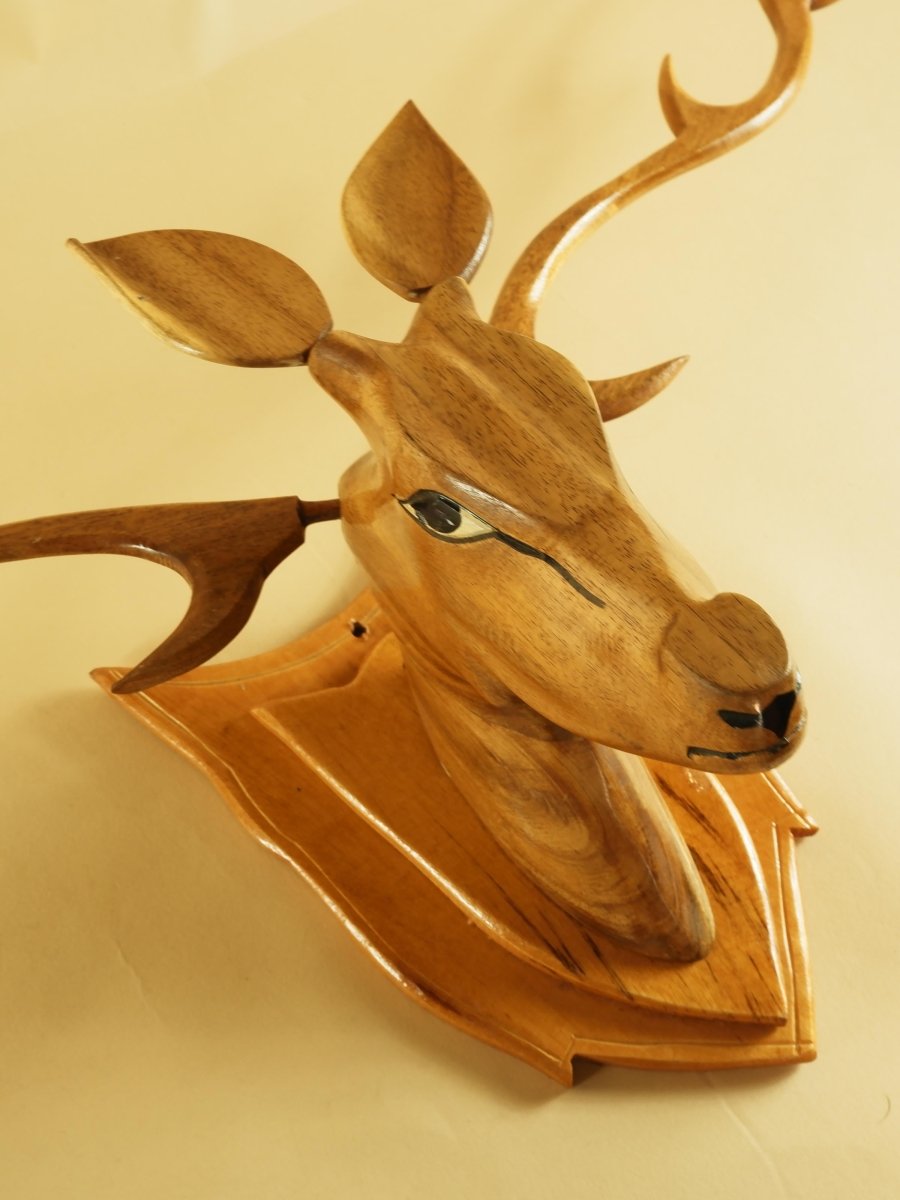 Sowpeace Majestic Deer Head: Hand - Carved Grandeur for Your Home - Sowpeace - Sowpeace Majestic Deer Head: Hand - Carved Grandeur for Your Home - Wood - WDHB - WDN - WD - Sowpeace