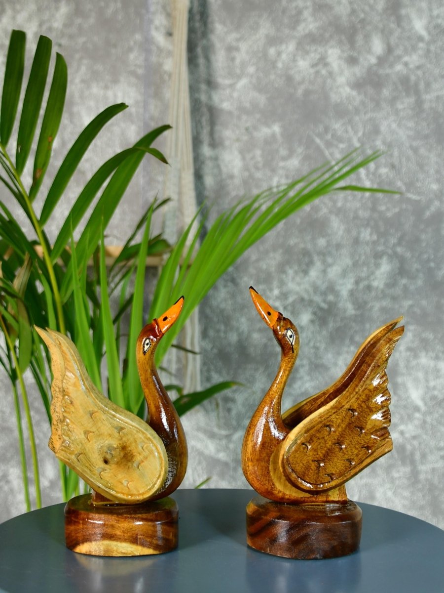 Sowpeace Pair of Wooden handcarved swan Artisan Home Decor