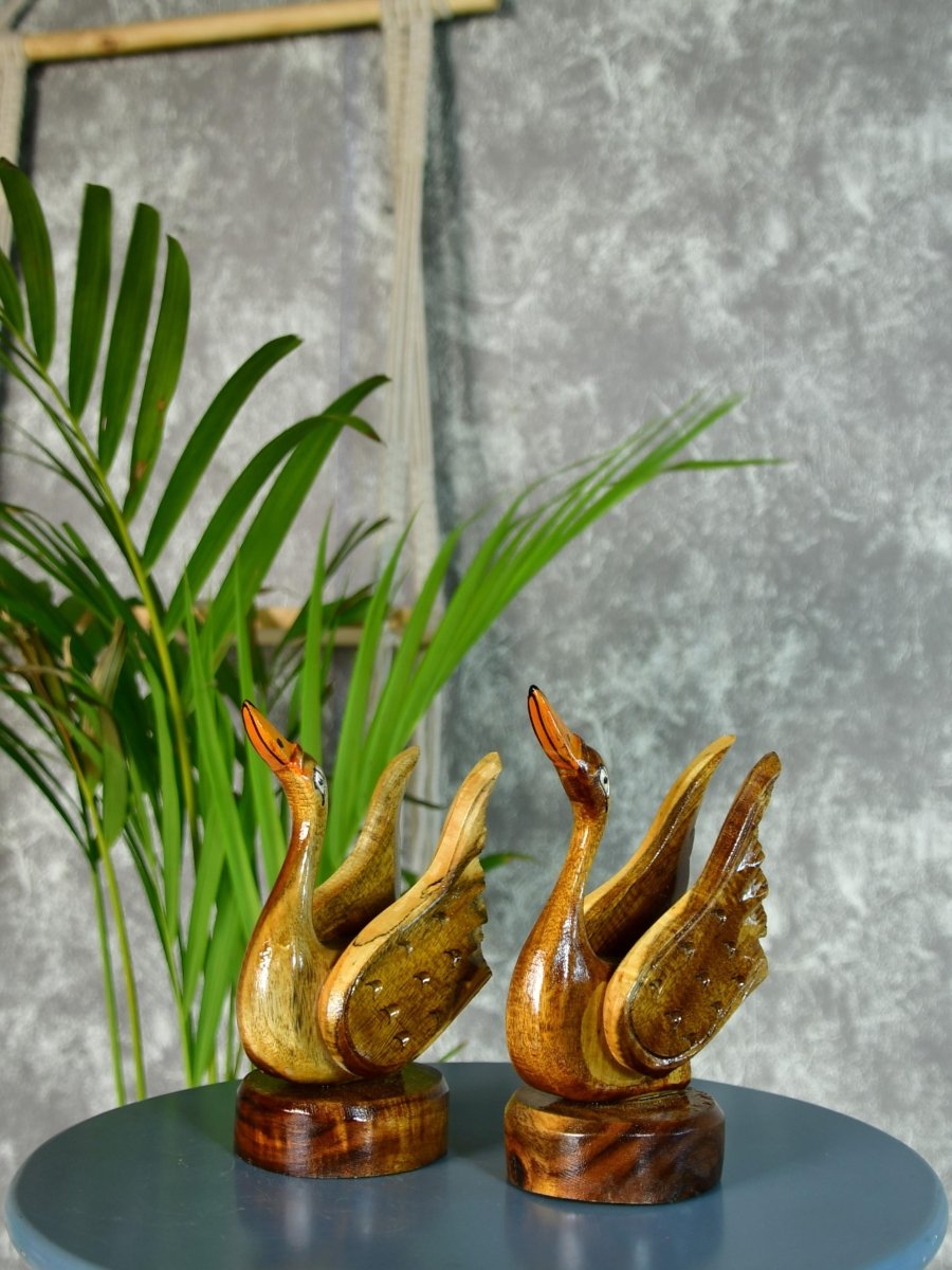 Sowpeace Pair of Wooden handcarved swan Artisan Home Decor