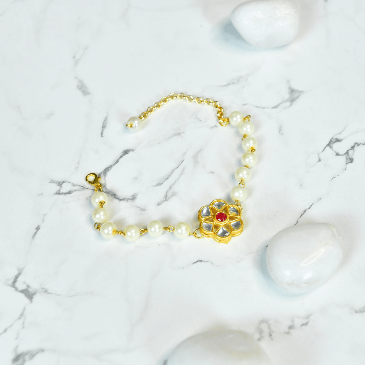 Sowpeace Pearl Blossom Bracelet | Elegant Stainless Steel One‑Size Adjustable Floral Jewelry for Women & Men