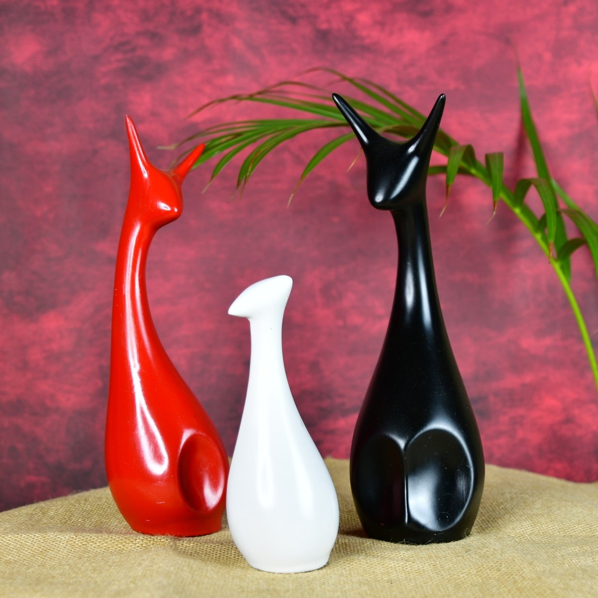 Sowpeace Resin Cat Trio