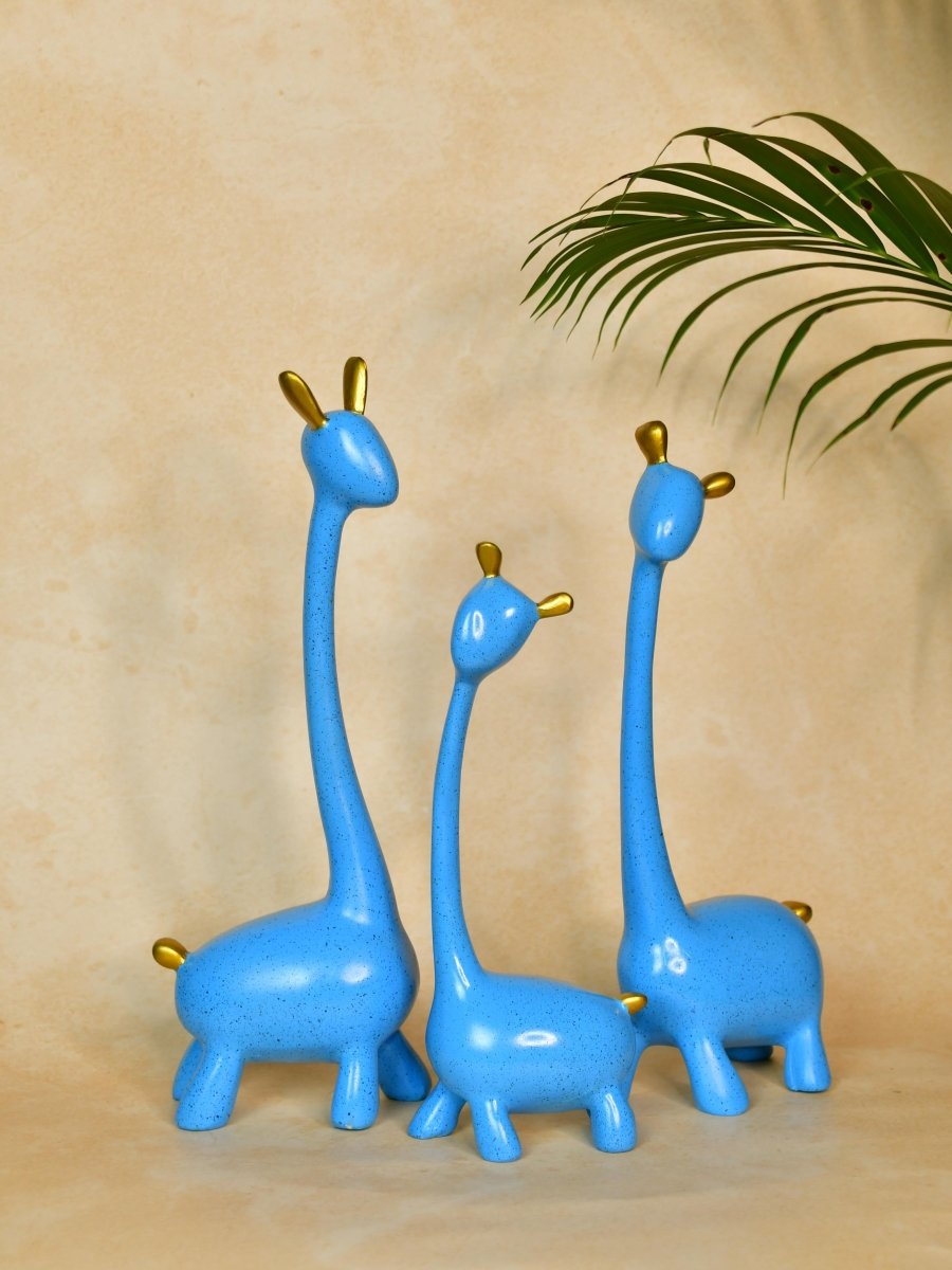 Sowpeace Resin Giraffe Family