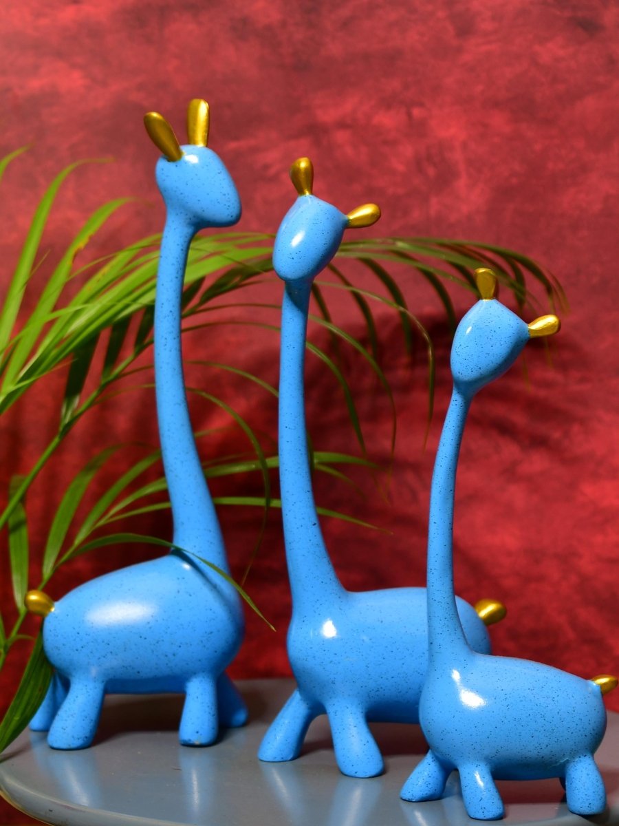 Sowpeace Resin Giraffe Family