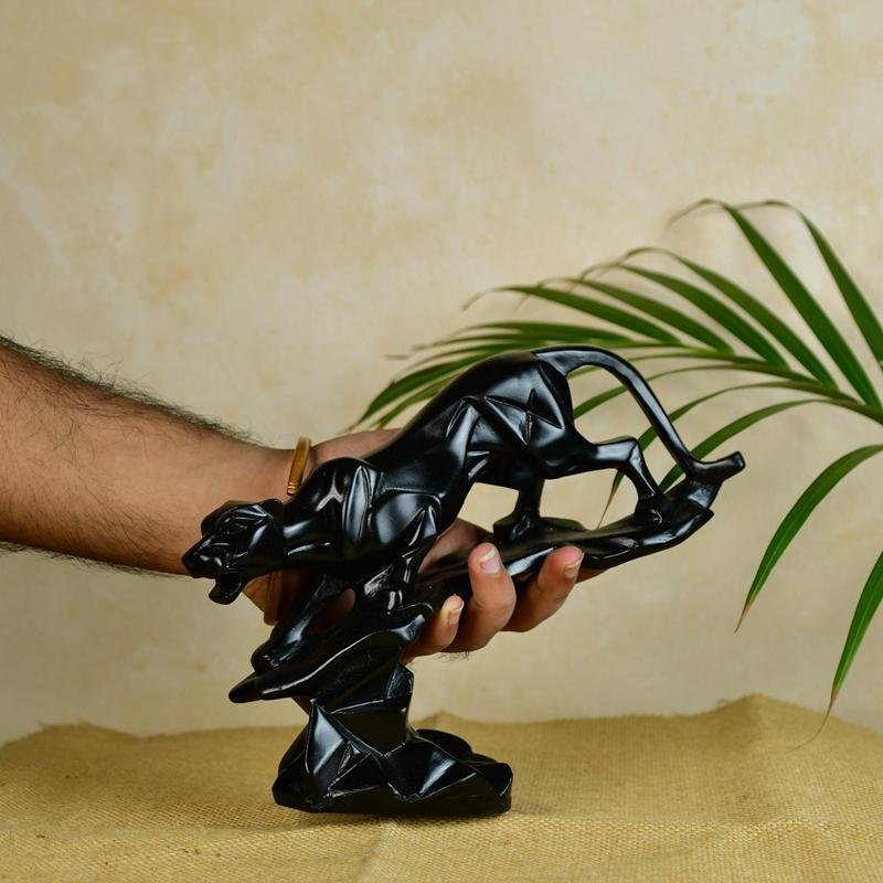 Sowpeace Resin Panther Statue – view 3