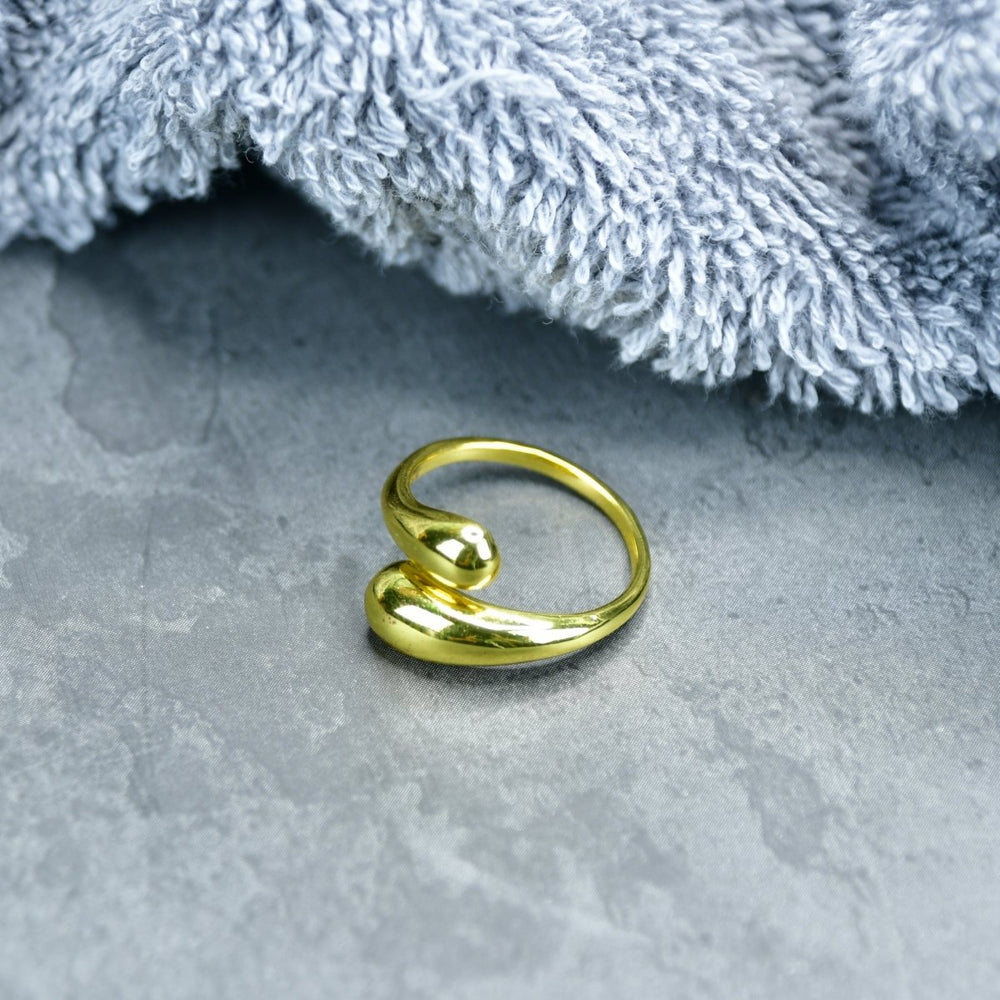 Sowpeace Silver Teardrop Ends Ring Stainless Steel | Stylish One‑Size Adjustable Minimalist Jewelry for Women & Men - Sowpeace