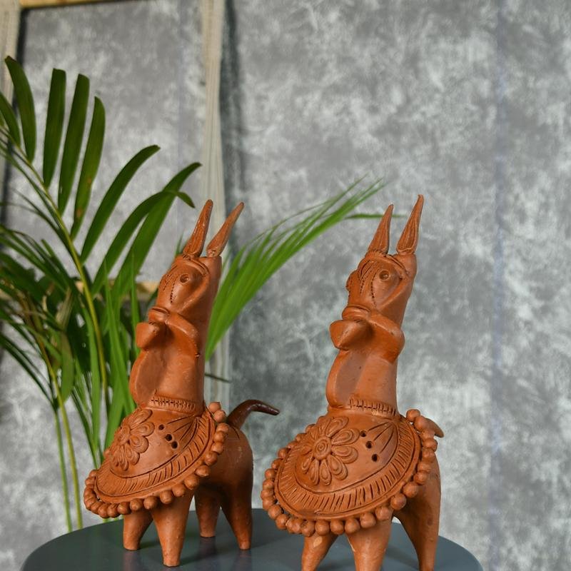 Sowpeace Terracotta Kathakali Horse: Artisan Tabletop Decor