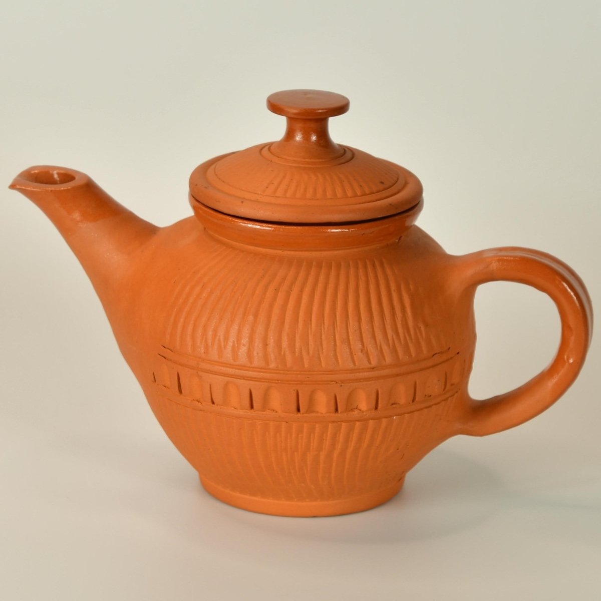 Sowpeace Terracotta Kettle: Artful Fusion for Home and Kitchen