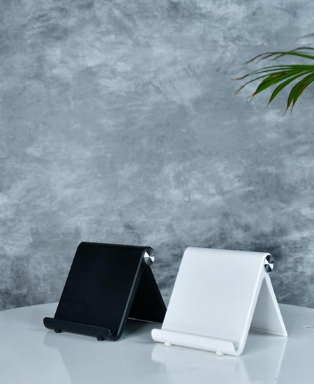 Sowpeace Trendy Adjustable Silver Tablet Stand with Black Hinges