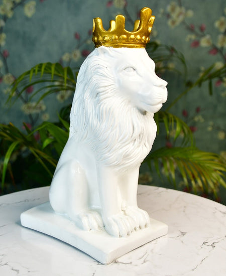 Sowpeace White Lion Showpiece
