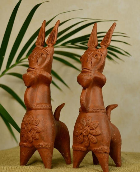 Terracotta Horse: Artisan-Made Tabletop Home Decor Accent