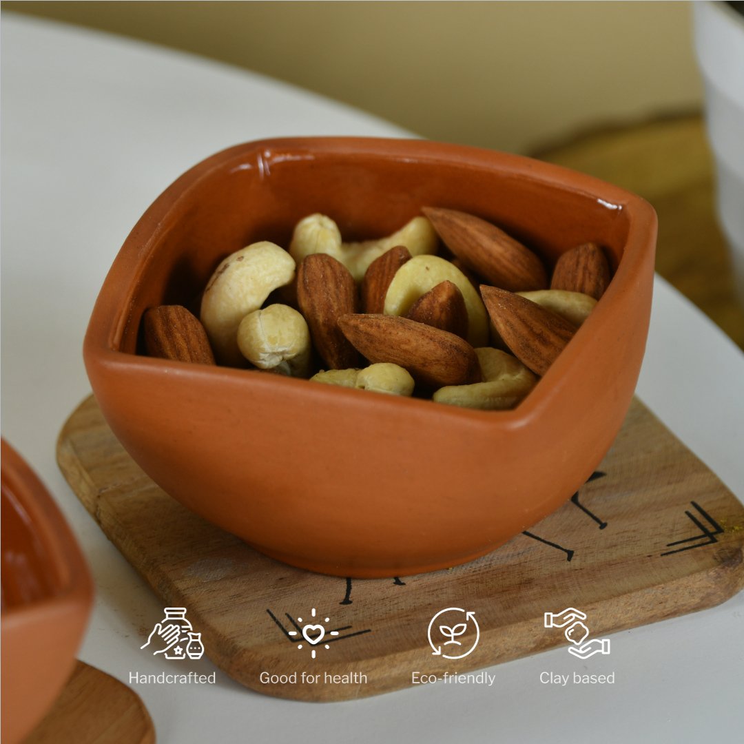 Terracotta Square Serving Bowl: Artistic Kitchen Elegance